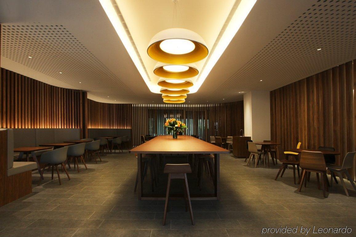 Quest Mascot Serviced Apartments ภายนอก รูปภาพ